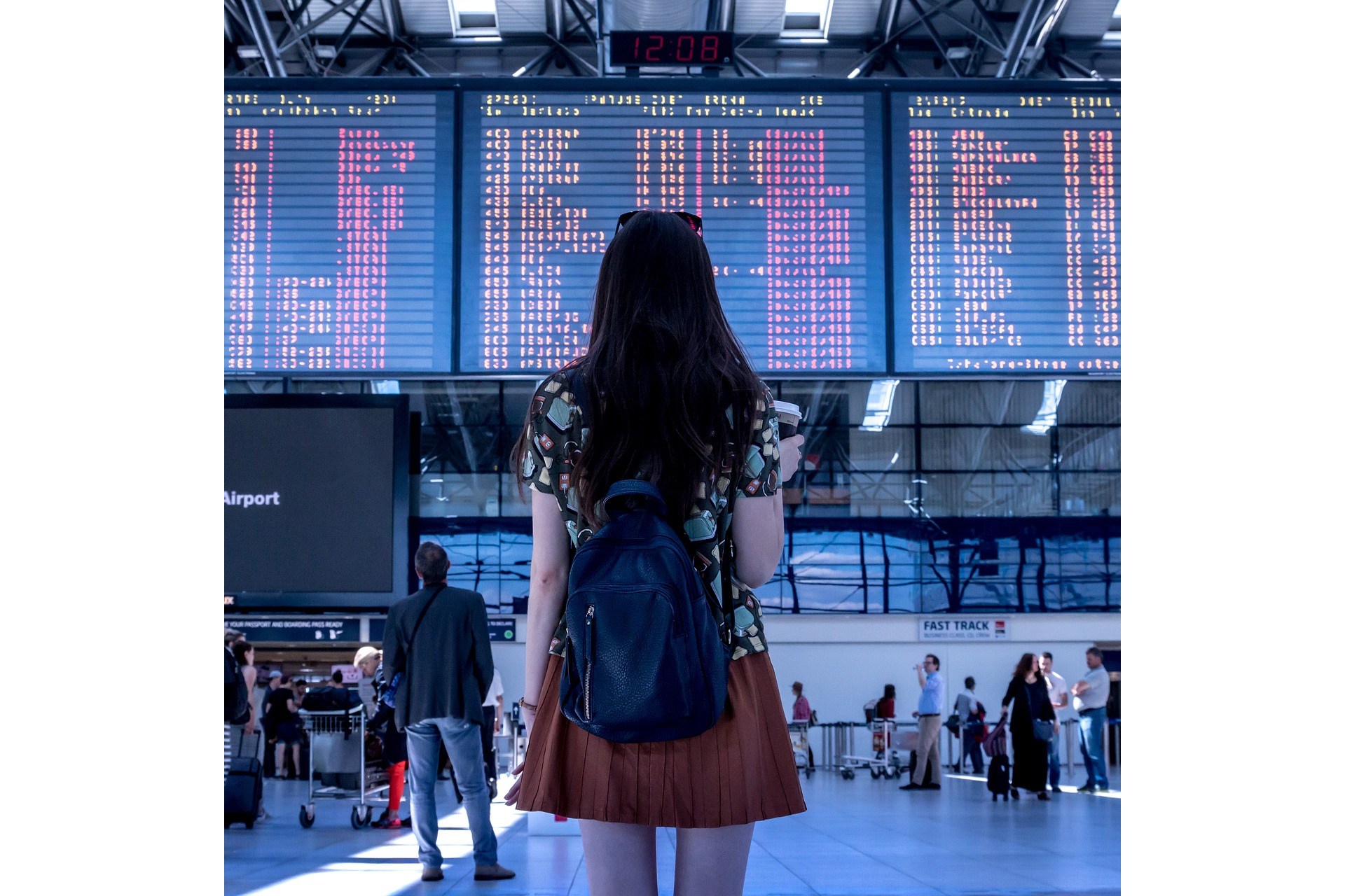 Micro earplugs for traveling and noisy environments